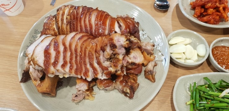  안성족발맛집, 안성족발 부들부들하고 야들야들 맛있어요~
