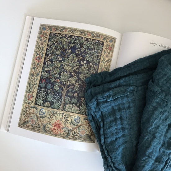  [OPEN] France Linen Scarf