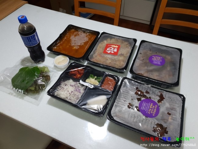 <천안 봉명동 맛집> 족발, 보쌈, 삼겹살을 한 곳에서 맛 볼 수 있는 "통달배 봉명점" <천안 봉명동 맛집> 족발, 보쌈, 삼겹살을 한 곳에서 맛 볼 수 있는 "통달배 봉명점"