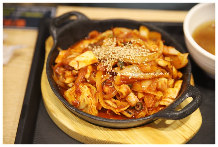  합정 메세나폴리스 밥집 - 채선당 행복 가마솥밥 ~ 가마솥밥의 매력은 역시 누룽지