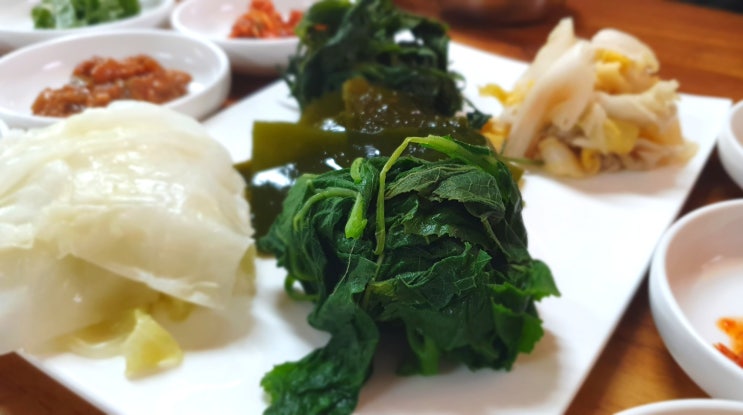  무의도 데침쌈밥으로 정갈하고 맛있는 한끼 드세요~
