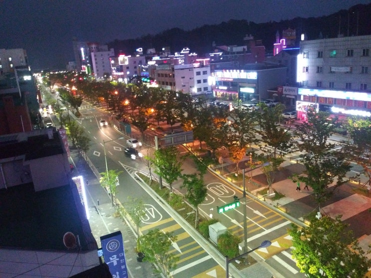  관광명소 전주 데이트, 조깅 코스 추천 전주 첫마중길을 첫마중길 버스커 이근호가 소개해드리겠습니다.