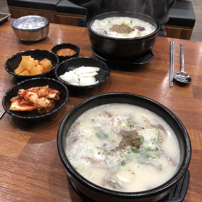 임산부 임당 식단일기(34주6일), 순댓국, 고등어찜, 무생채, 사과, 배, 푸드바, 스프링롤, 쌀국수, 볶음밥, 휘낭시에