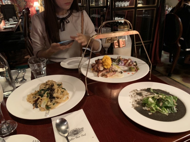  신사역 맛집 추천 ! 베러댄비프 from 수요미식회