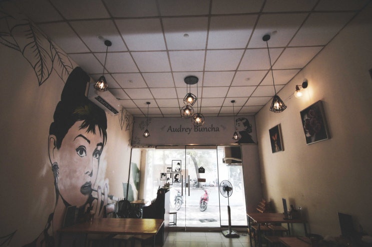  하노이 맛집 오드리분짜 두번드세요 ! 오바마분짜 + 분짜닥킴 보다 추천