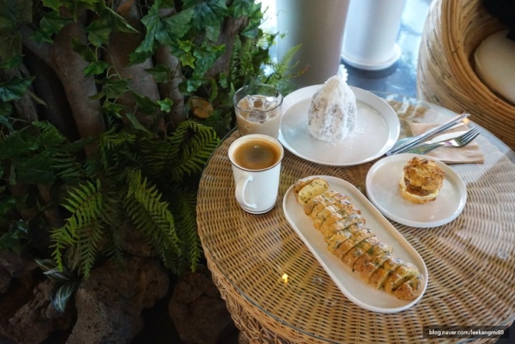 군포 당동 카페 카페그리너리 맛있는 디저트가 한가득