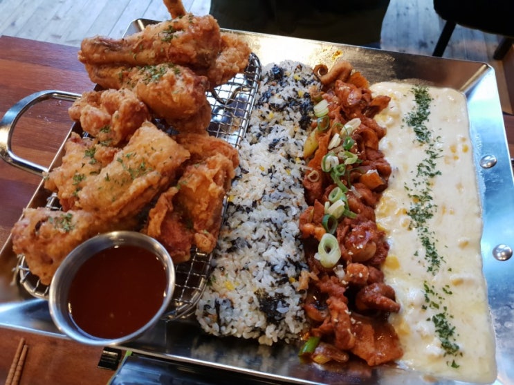  청주 율량동 맛집 - 웃어라청춘 :: 분위기 좋고 맛도 좋은 곳