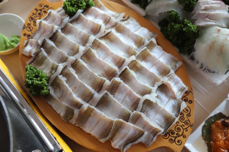  여수 맛집 추천 하모 먹고 회 먹고!