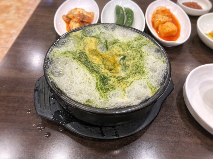  [굽은다리] 굴이야기굴국밥. 굽은다리역 혼밥 feat. 천호 cgv 맛집