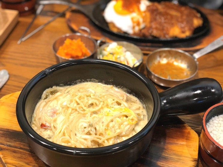  [삼성역밥집/강남운전면허시험장맛집] 후레쉬빌에서 칼칼치즈까르보나라 철판돈까스필라프