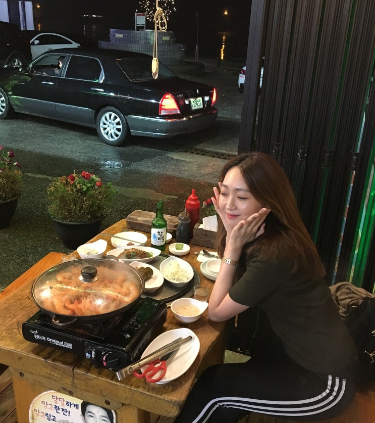  기대이상의 을왕리해수욕장 대하구이 & 네스트호텔 김치볶음밥