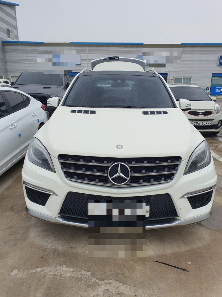  대구배터리 벤츠 ML GLE 63 AMG 보조배터리 기능 이상 간편하게 저렴한 교체방법 해결.