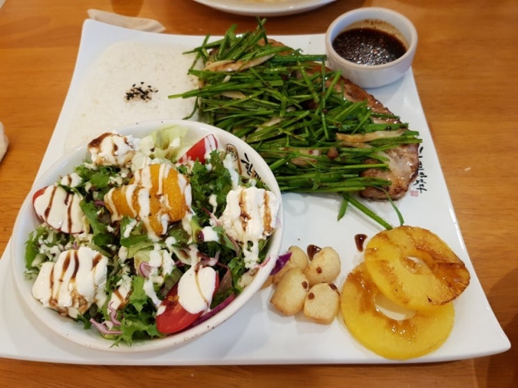  충장로 스테이크 맛집을 찾았다! ‘한끼 맛있다’