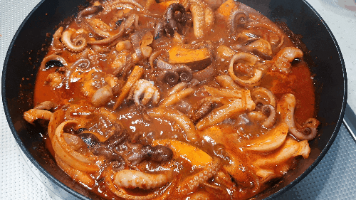  냉동쭈꾸미 맛있게 맵다! 이런쭈꾸미 술안주로딱