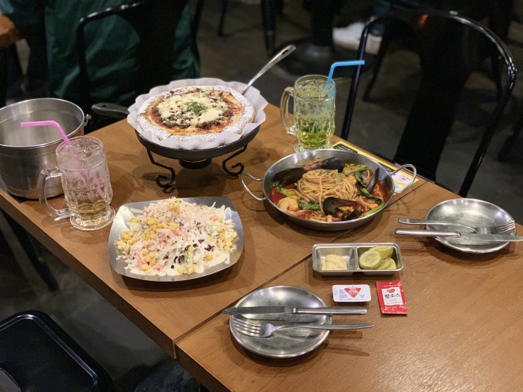  [서울] 홍대 피자 맛집: 제임스시카고피자