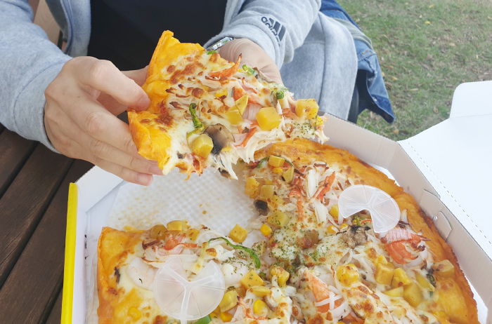  하단피자 맛있는 피자비토랩 하단직영점에서 피크닉 준비해요.