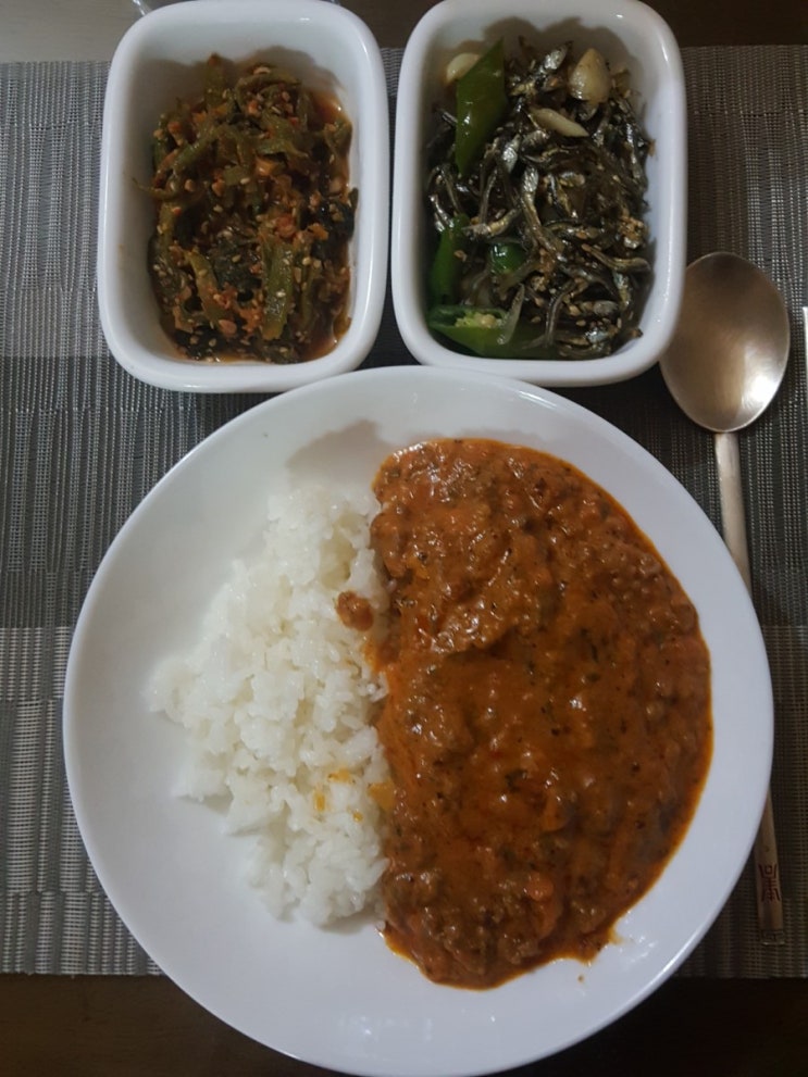  [2019.10.08]아침밥상/라구쏘스덮밥/토마토스파게티