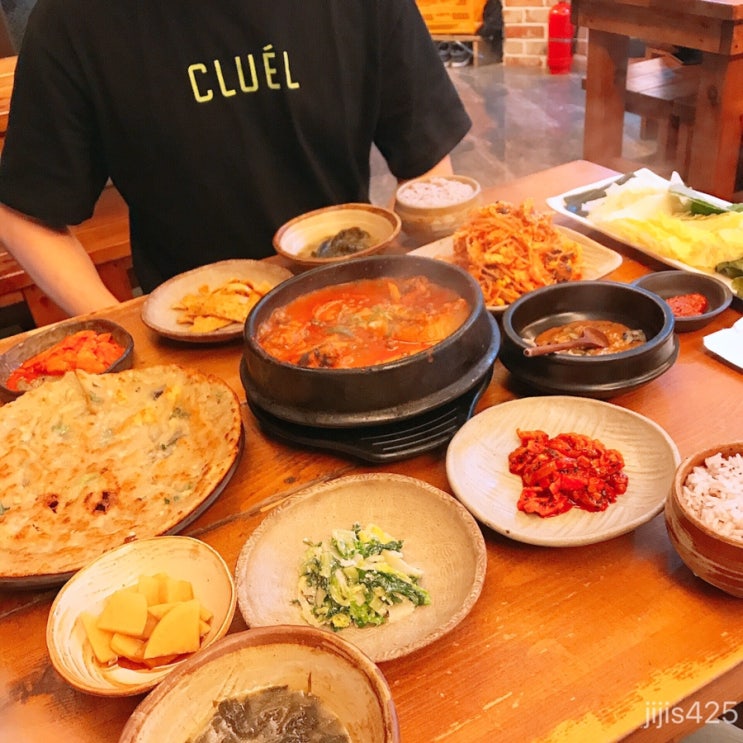  율하 맛집 : 우렁각시 _ 우렁쌈밥 꽁치조림
