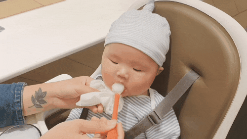  고양스타필드 엘빈즈 이유식카페 :: 초기이유식1단계 첫이유식 먹어보다. 근데 너 처음 맞아?