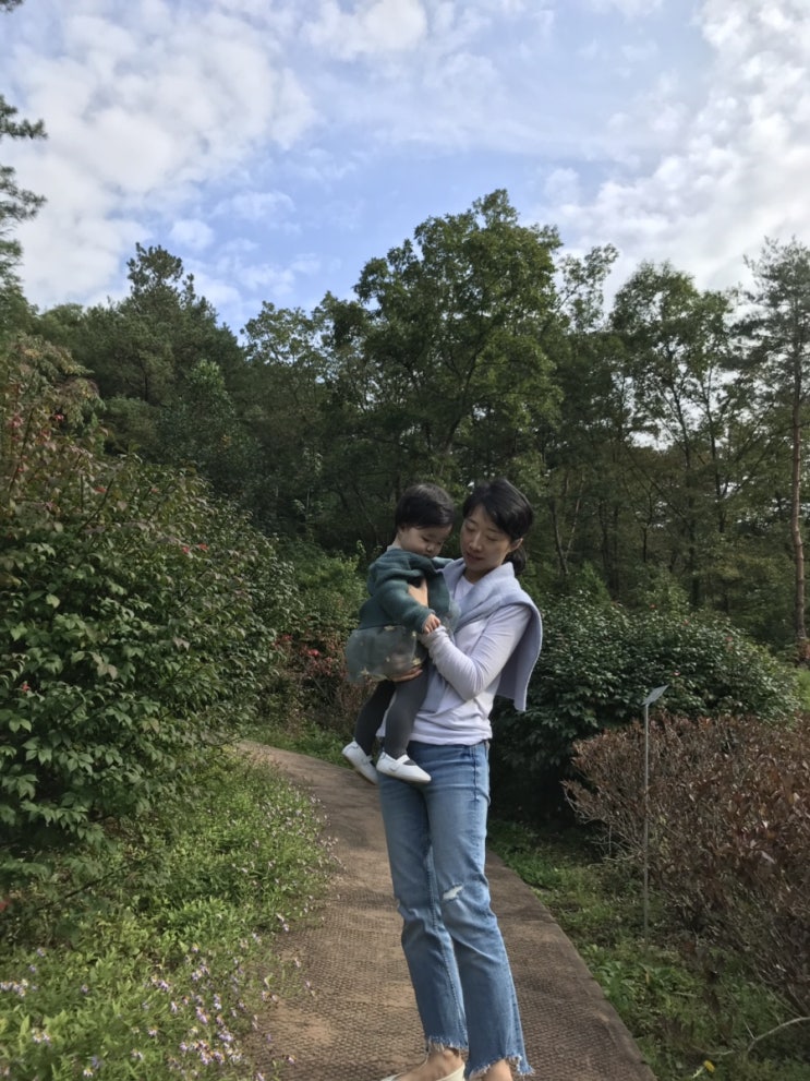  1박 2일 춘천 여행 (춘천미소닭갈비/제이드가든/헤이춘천호텔/카페아우라/산골농원)
