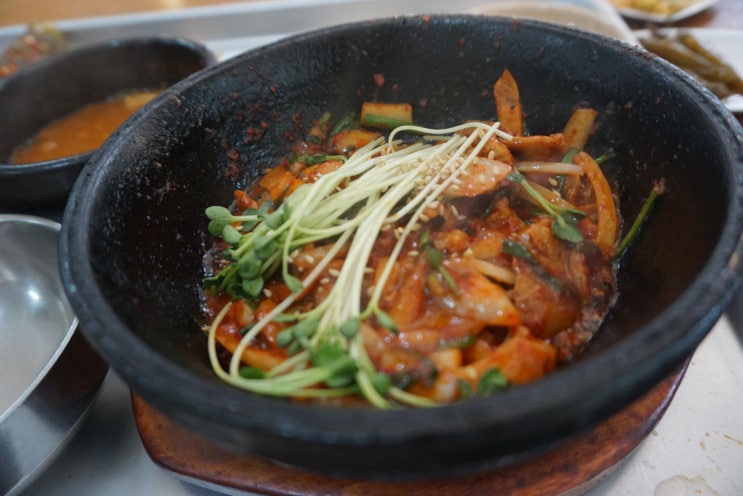  북서울 꿈의 숲! 장위동 맛집! - 대머리식당! 마산찹쌀떡!