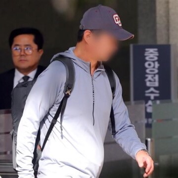 조국 구속 동생 허리수술로 영장실질심사 연기 요청 조국 구속 동생 허리수술로 영장실질심사 연기 요청