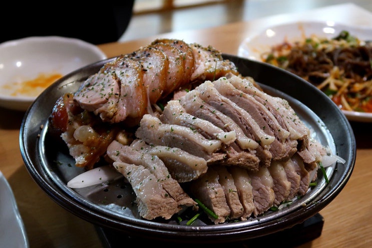  죽동맛집 늘솜족발보쌈 :: 쫀득보들 배터지는 저녁