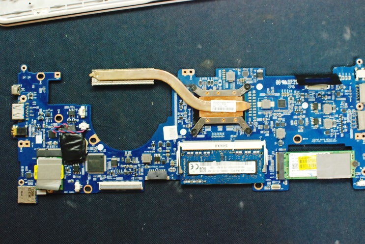 엘지전자 LG13Z94 노트북수리 (전원이 안들어오는 증상)
