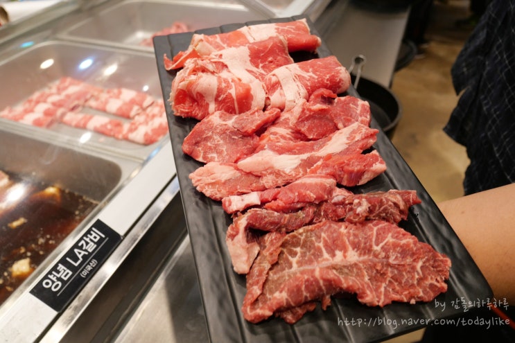 율하맛집 오늘은고기 무한리필이라 푸짐하게 먹어요