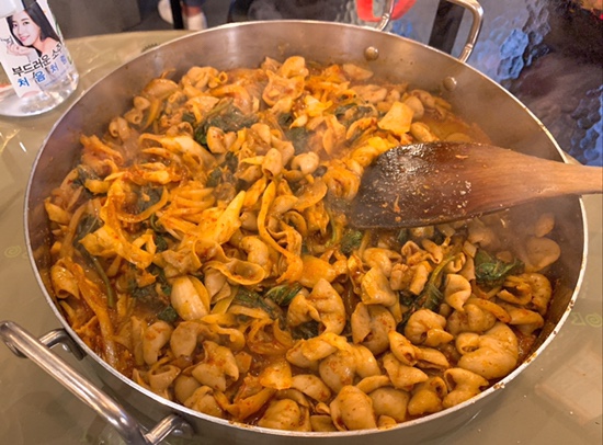  천호맛집 종로곱창에서 푸짐한 야채곱창 먹고 왔어요.