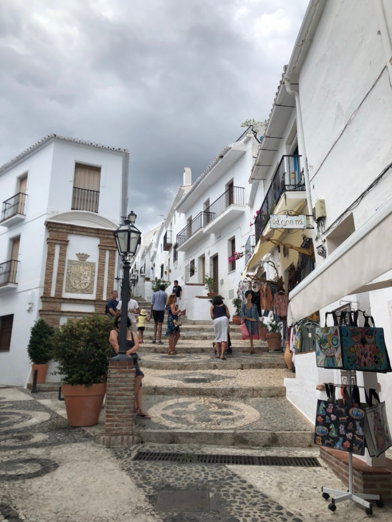 스페인/ 포르투갈 여행 (19.09) - 부엘링 항공, 그라나다 알함브라, 알바이신 투어, 짐보관, 네바다 쇼핑몰, 렌트카로 이동하기  : 네이버 블로그