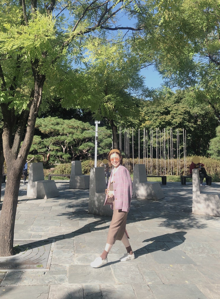  로지.아네스입어보기