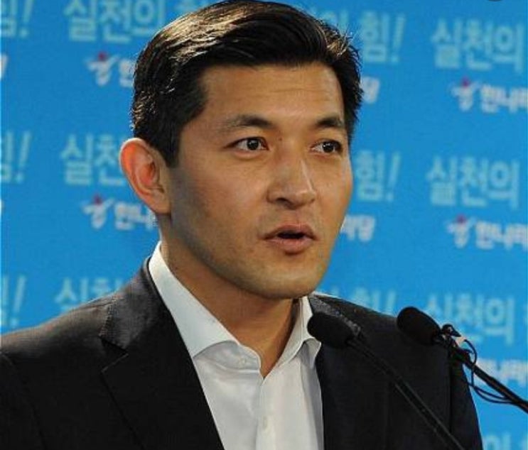  (공유) 미국 네티즌이 'ㅈㅎㄷ전의원 홍정욱 딸 마약사건' 마약단속국과 학교에 마약 밀반입 신고해