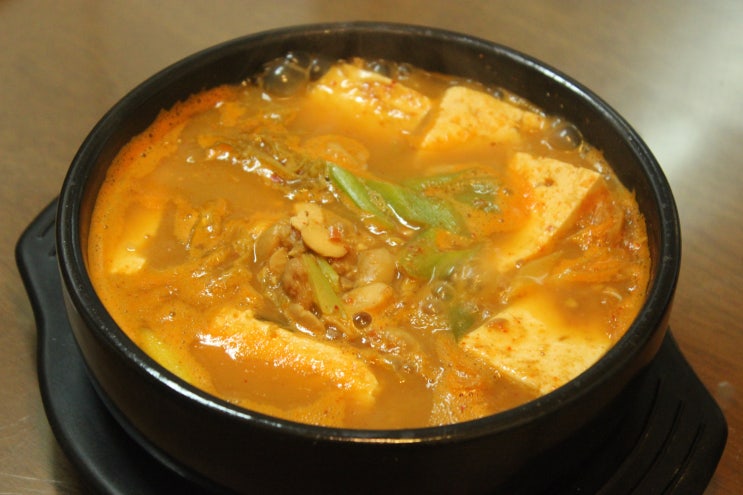  쌀쌀한날엔 김치청국장 이지요.~ 청국장찌개 끓이기.