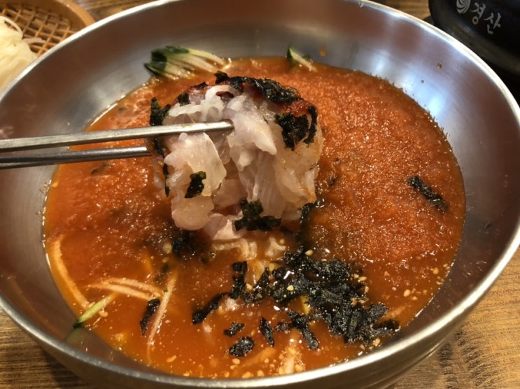 포항맛집 : 전국에서 몰리는 물회맛집 '환여횟집'