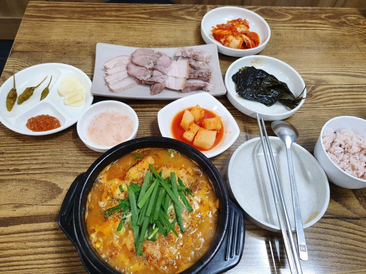 광명사거리역 맛집 - 광명시장 소문난 가마솥 순대