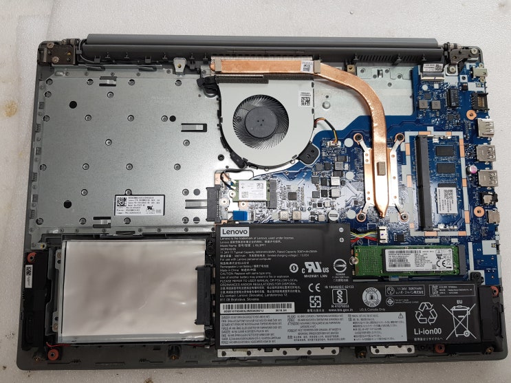  광천노트북컴퓨터 레노버 아이디어패드 Lenovo IdeaPad L430-15IWL 메모리 8G업그레이드 작업건 입니다.
