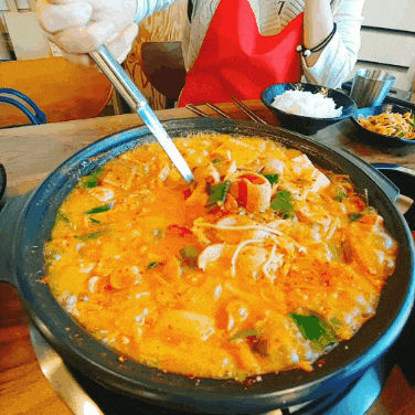  [의왕부대찌개 맛집] 양보고 놀라고 맛보고 감동하는 바바 송탄 부대찌개 추천