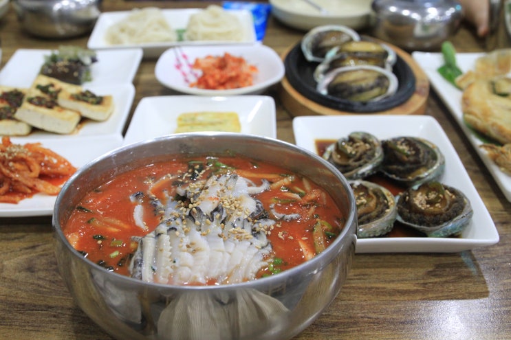  제주도민이 추천한 서귀포 물회 맛집 빨간대게