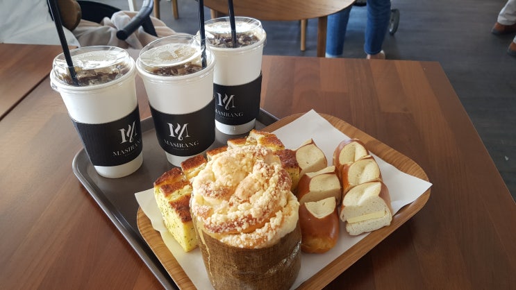  영종도 카페 뷰가 아름다운 마시랑빵카페!