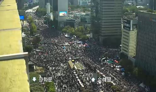  “조국 구속”…한글날, 광화문 대규모 집회