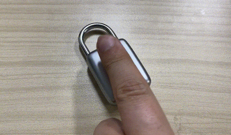  와디즈 펀딩으로 주목받은 간편한 지문인식 자물쇠 제노브 K50