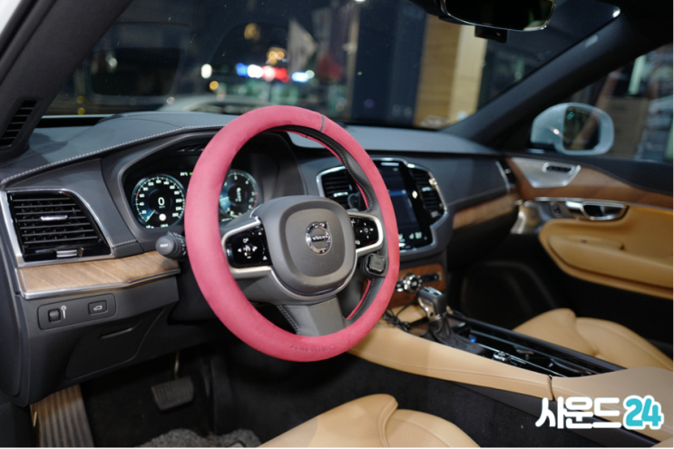  인기 차량 볼보 XC90 다이나 전체 방음 프로그램