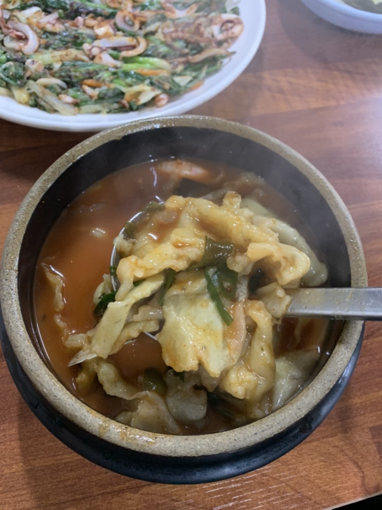  수락산 맛집 날 추워지니 맛있는 수제비 한사바리~ '가재골수제비'