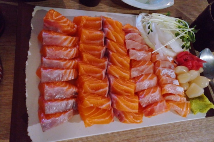  연남동 연어무한리필 홍대 류 동교동맛집
