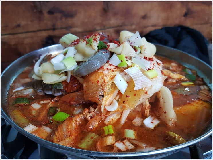  태안 대하축제 맛집 : 즐겁게 맛보는 가을여행 딴뚝통나무집식당~