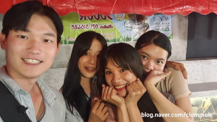  [진투 세계여행 D+127] 라오스 비엔티안 나이트마켓에서 현지친구 따라 향수 팔아보기 / KPOP 오디션 구경하기