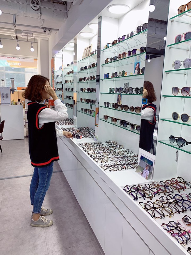  화정 안경 으뜸50 선글라스 저렴하게 겟:)