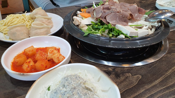  [회식/모임] 하남 만두집 맛도 좋고, 음식도 너무 푸짐합니다.