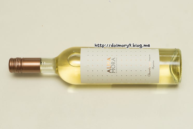 알마 모라 샤르도네 2016 Alma Mora Chardonnay - 캐쥬얼한 스타일의 데일리 화이트 와인 추천